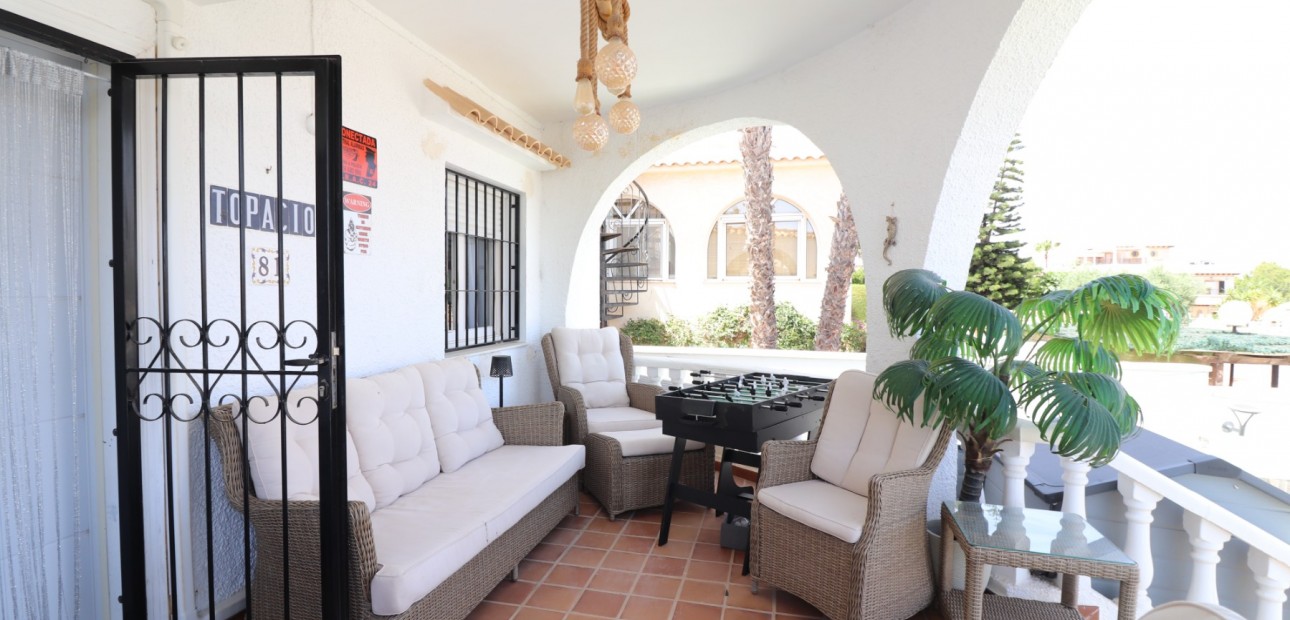Venta - Detached Villa -
Orihuela Costa - Villamartin