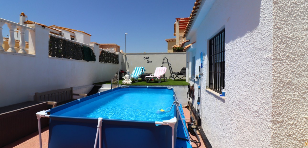 Venta - Detached Villa -
Orihuela Costa - Villamartin