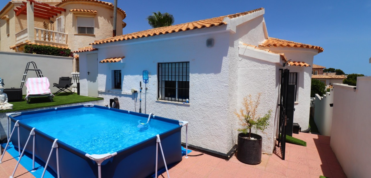 Venta - Detached Villa -
Orihuela Costa - Villamartin