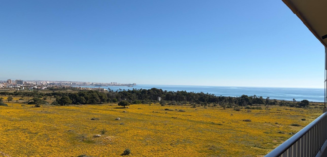 Venta - Ático -
Torrevieja - Punta prima