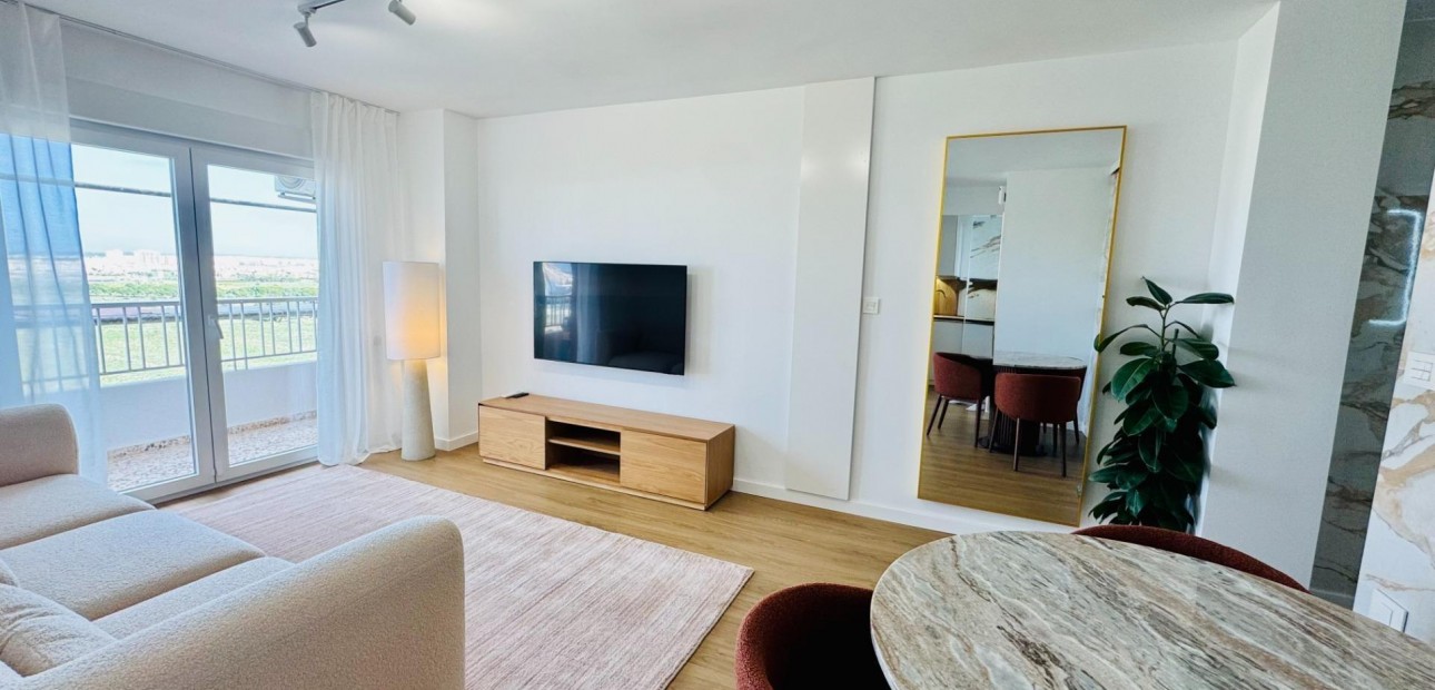 Venta - Ático -
Torrevieja - Punta prima
