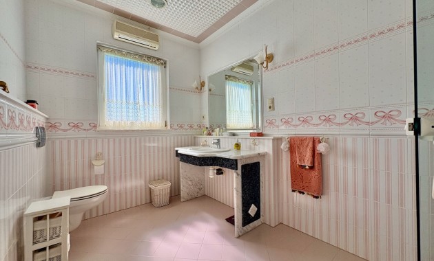 Venta - Country House -
San Fulgencio - La Marina