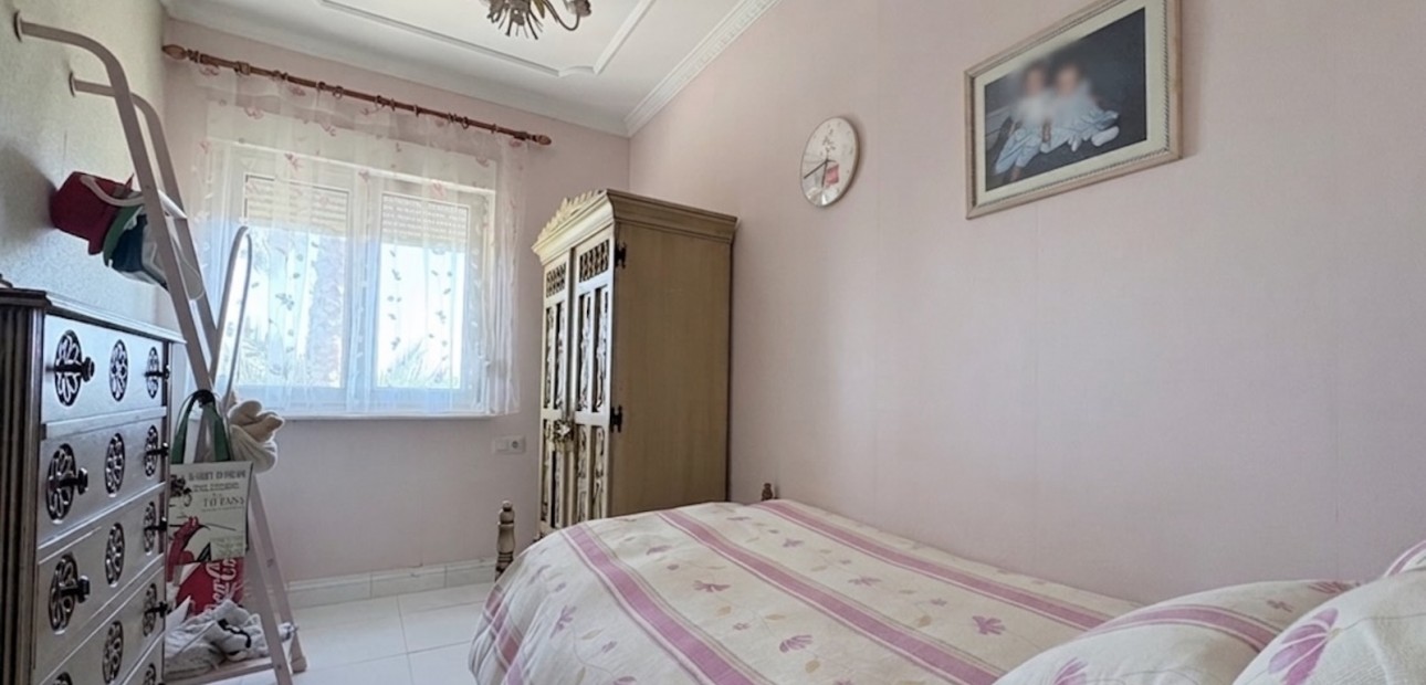 Venta - Country House -
San Fulgencio - La Marina
