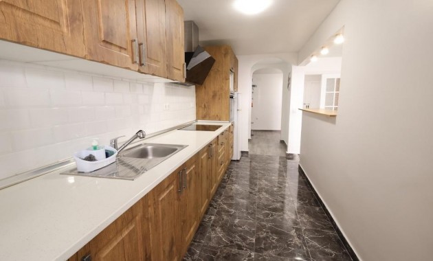 Venta - Apartamento / piso -
Torrevieja - Centro