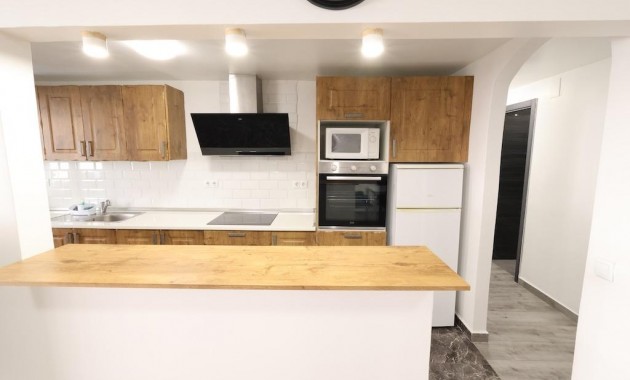 Venta - Apartamento / piso -
Torrevieja - Centro