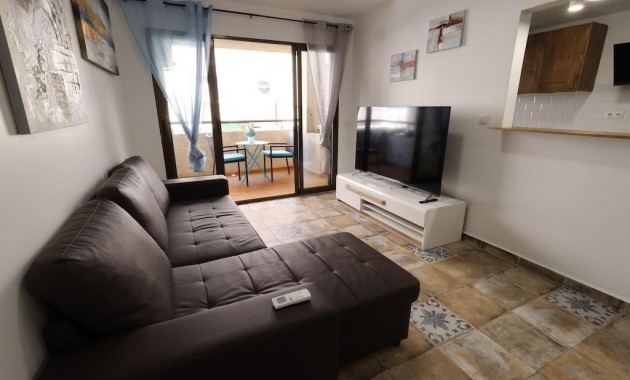 Venta - Apartamento / piso -
Torrevieja - Centro