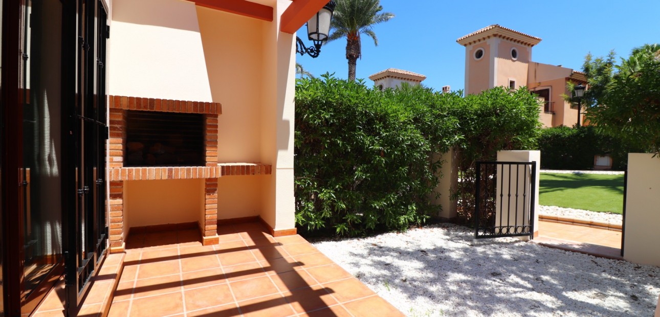 Venta - Semi Detached Villa -
Algorfa - La Finca Golf Resort