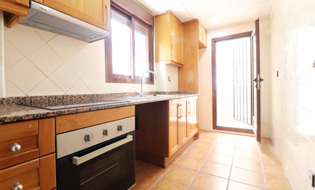 Venta - Semi Detached Villa -
Algorfa - La Finca Golf Resort