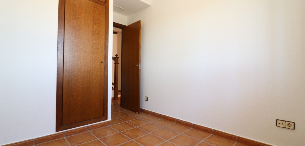 Venta - Semi Detached Villa -
Algorfa - La Finca Golf Resort