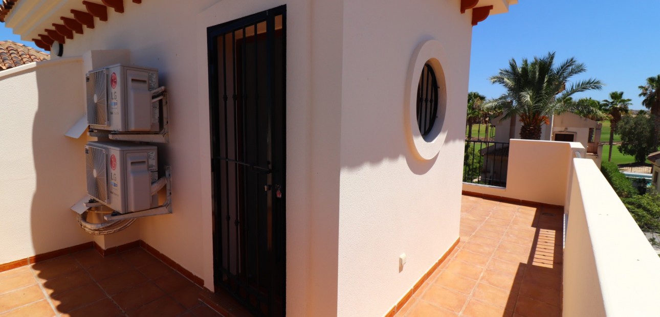 Venta - Semi Detached Villa -
Algorfa - La Finca Golf Resort