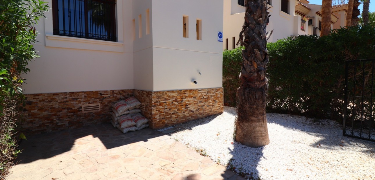 Venta - Semi Detached Villa -
Algorfa - La Finca Golf Resort