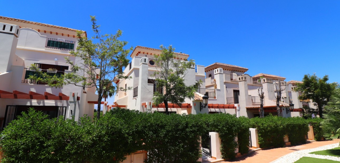 Venta - Semi Detached Villa -
Algorfa - La Finca Golf Resort