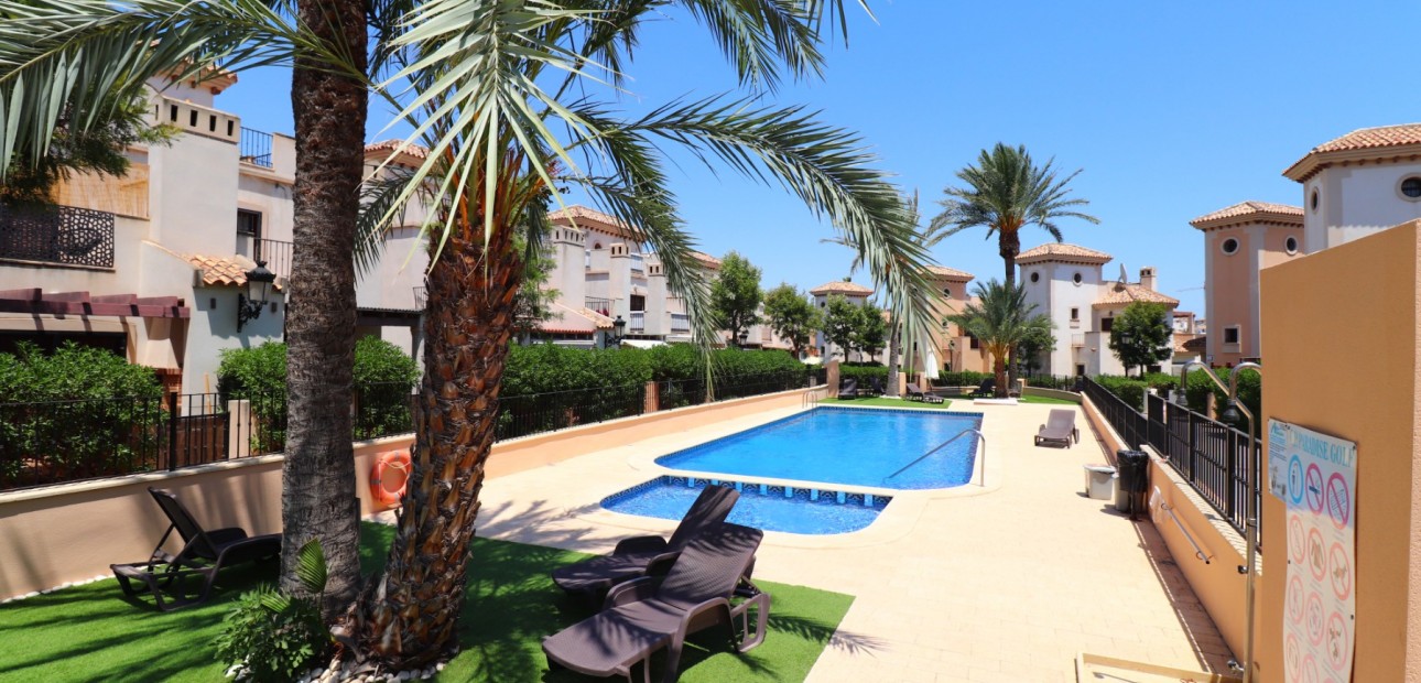 Venta - Semi Detached Villa -
Algorfa - La Finca Golf Resort