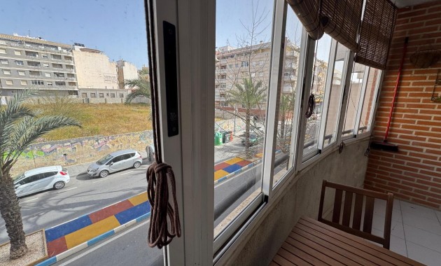 Venta - Studio -
Torrevieja - Estacion de autobuses