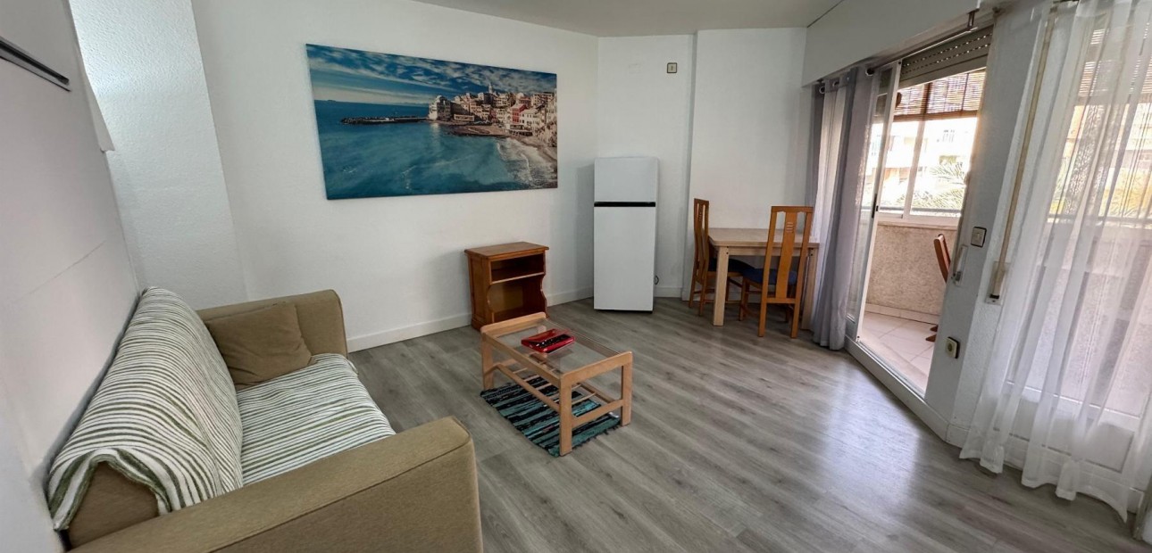 Venta - Studio -
Torrevieja - Estacion de autobuses