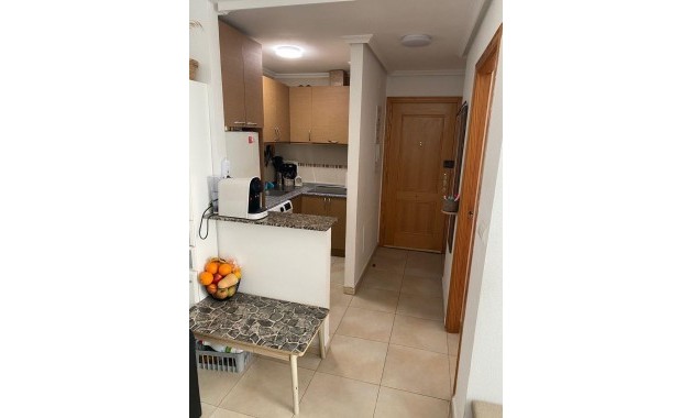 Sale - Apartment / flat -
Torrevieja - Centro