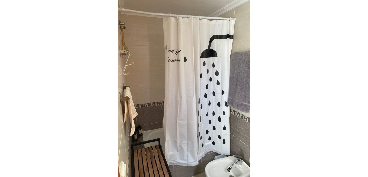 Sale - Apartment / flat -
Torrevieja - Centro