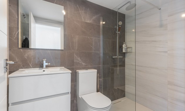 Sale - Apartment / flat -
Torrevieja - Punta Prima
