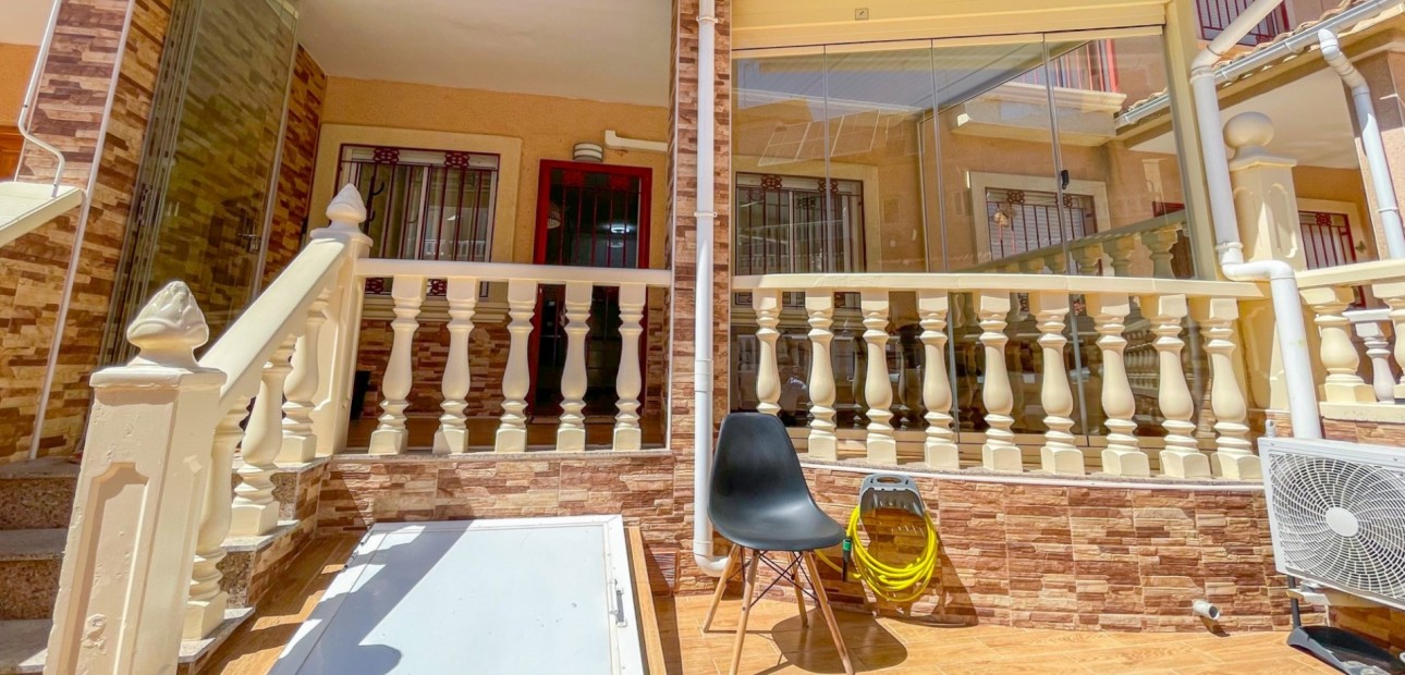 Sale - Townhouse -
Orihuela Costa - Playa Flamenca