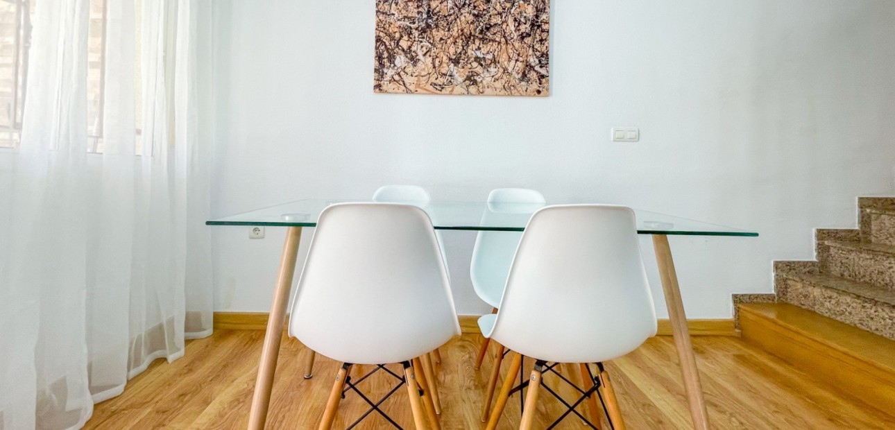 Sale - Townhouse -
Orihuela Costa - Playa Flamenca
