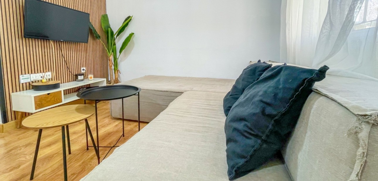 Sale - Townhouse -
Orihuela Costa - Playa Flamenca