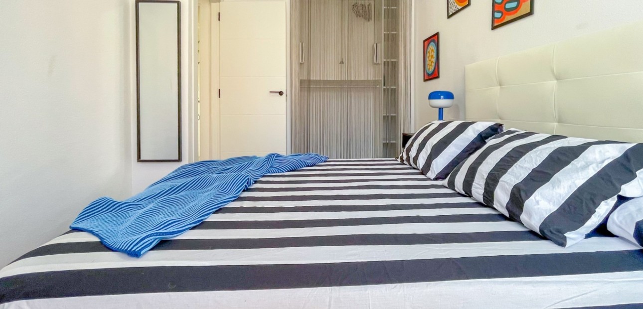 Sale - Townhouse -
Orihuela Costa - Playa Flamenca
