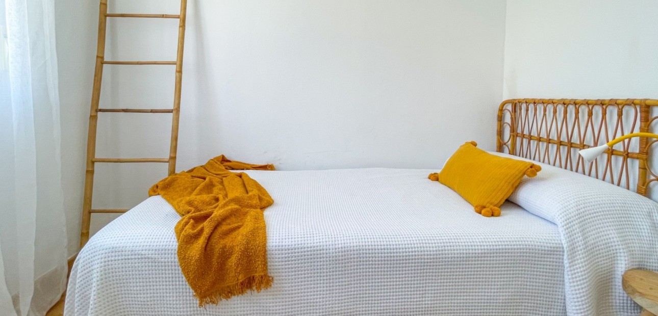 Sale - Townhouse -
Orihuela Costa - Playa Flamenca