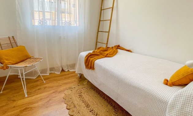 Sale - Townhouse -
Orihuela Costa - Playa Flamenca