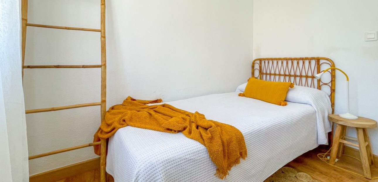 Sale - Townhouse -
Orihuela Costa - Playa Flamenca