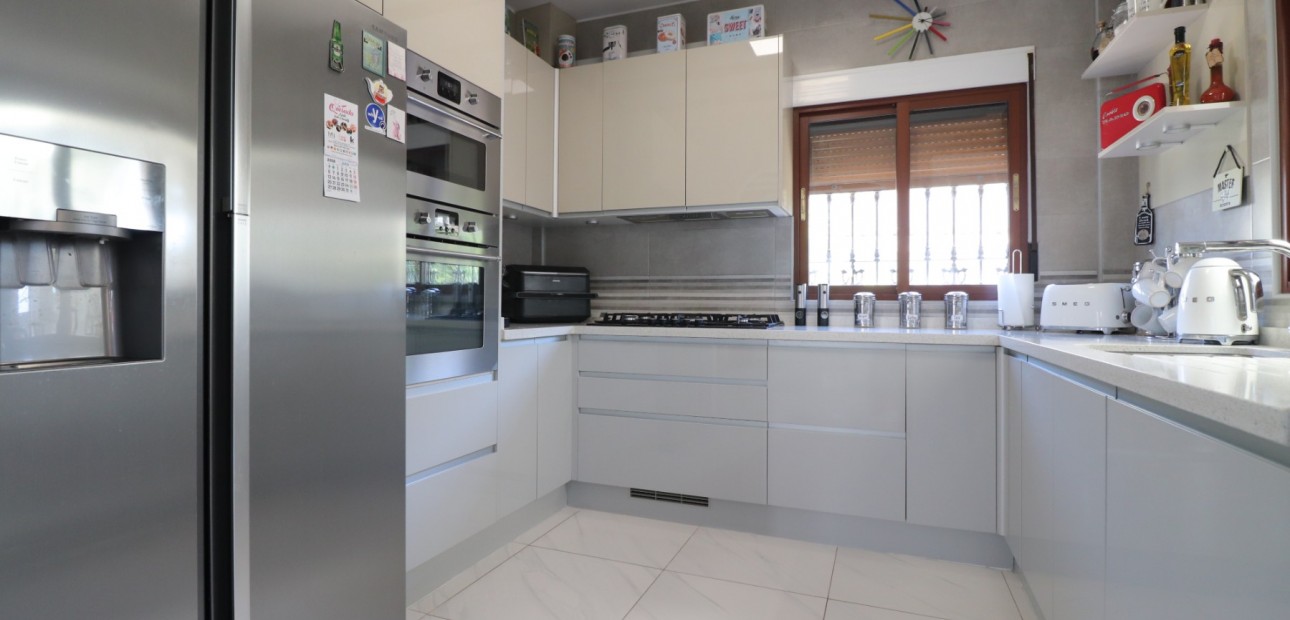 Herverkoop - Detached Villa -
Formentera del Segura - Fincas de La Vega