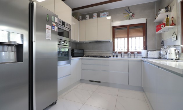 Herverkoop - Detached Villa -
Formentera del Segura - Fincas de La Vega