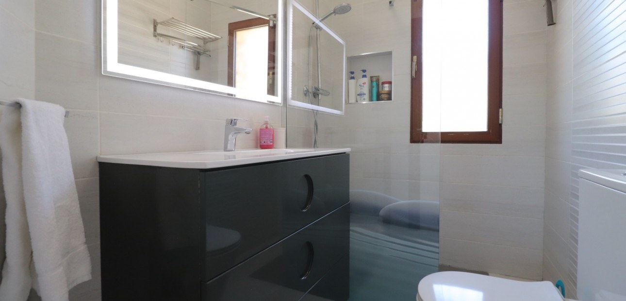 Herverkoop - Detached Villa -
Formentera del Segura - Fincas de La Vega