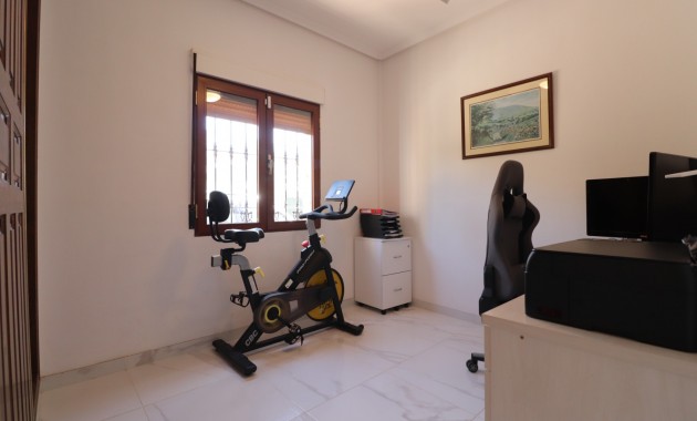 Herverkoop - Detached Villa -
Formentera del Segura - Fincas de La Vega