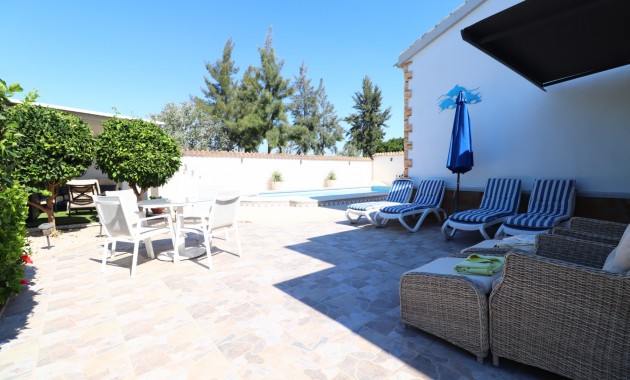 Herverkoop - Detached Villa -
Formentera del Segura - Fincas de La Vega