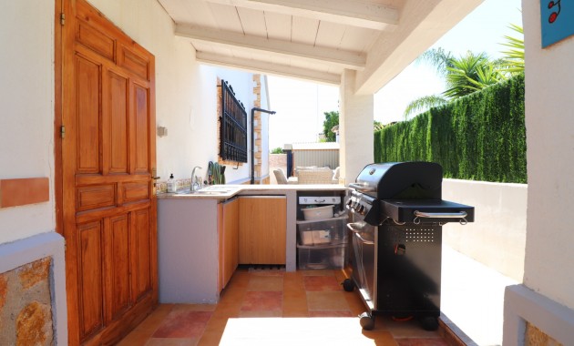 Herverkoop - Detached Villa -
Formentera del Segura - Fincas de La Vega