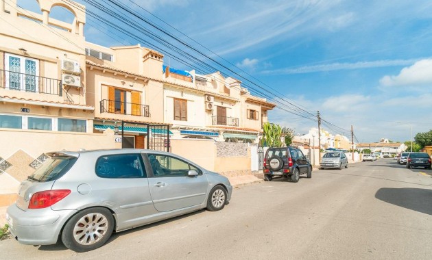 Herverkoop - Bungalow -
Torrevieja - La Siesta - El Salado - Torreta