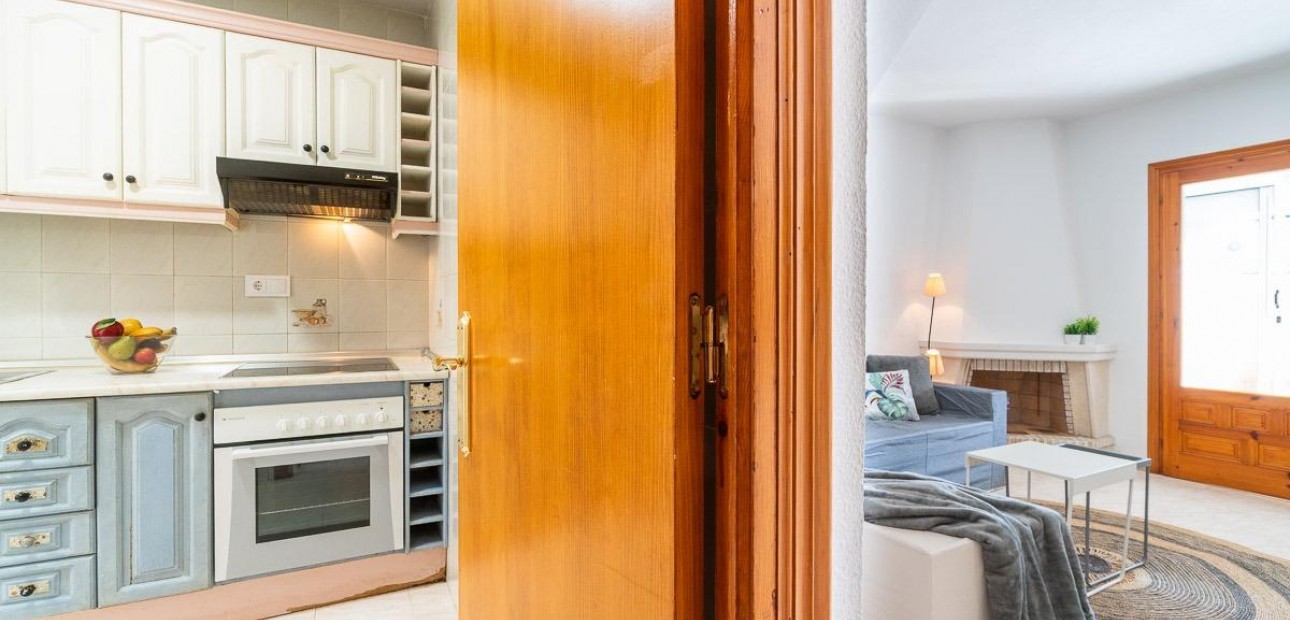 Herverkoop - Bungalow -
Torrevieja - La Siesta - El Salado - Torreta