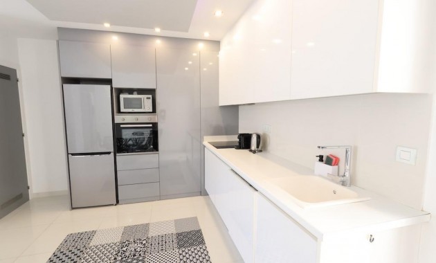 Herverkoop - Bungalow -
Orihuela Costa - La Regia