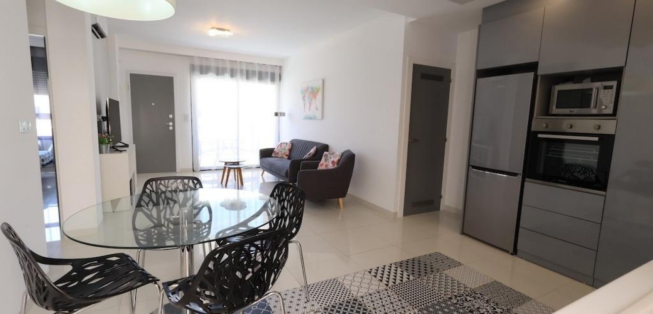 Herverkoop - Bungalow -
Orihuela Costa - La Regia