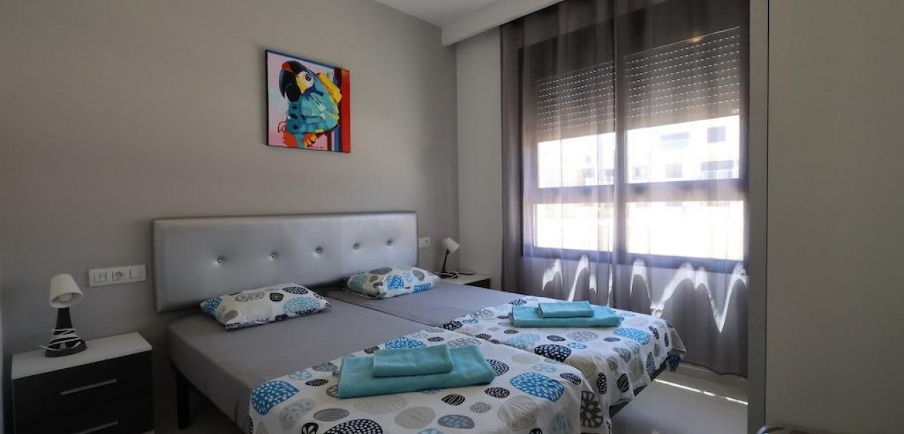 Herverkoop - Bungalow -
Orihuela Costa - La Regia