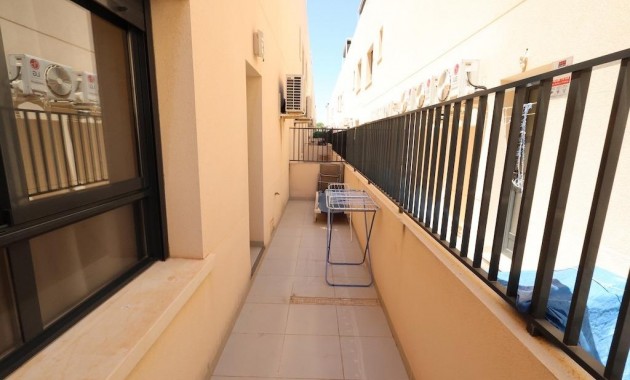Herverkoop - Bungalow -
Orihuela Costa - La Regia