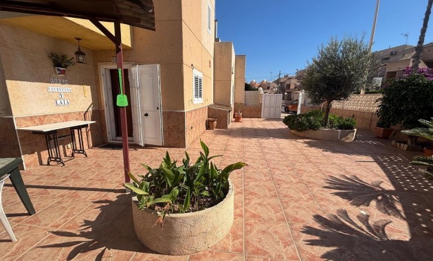 Herverkoop - duplex -
Torrevieja - Los Frutales