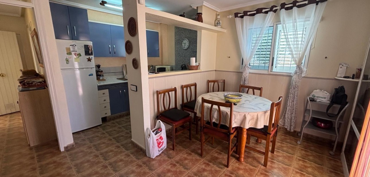 Herverkoop - duplex -
Torrevieja - Los Frutales