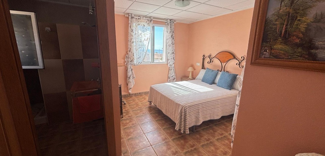 Herverkoop - duplex -
Torrevieja - Los Frutales