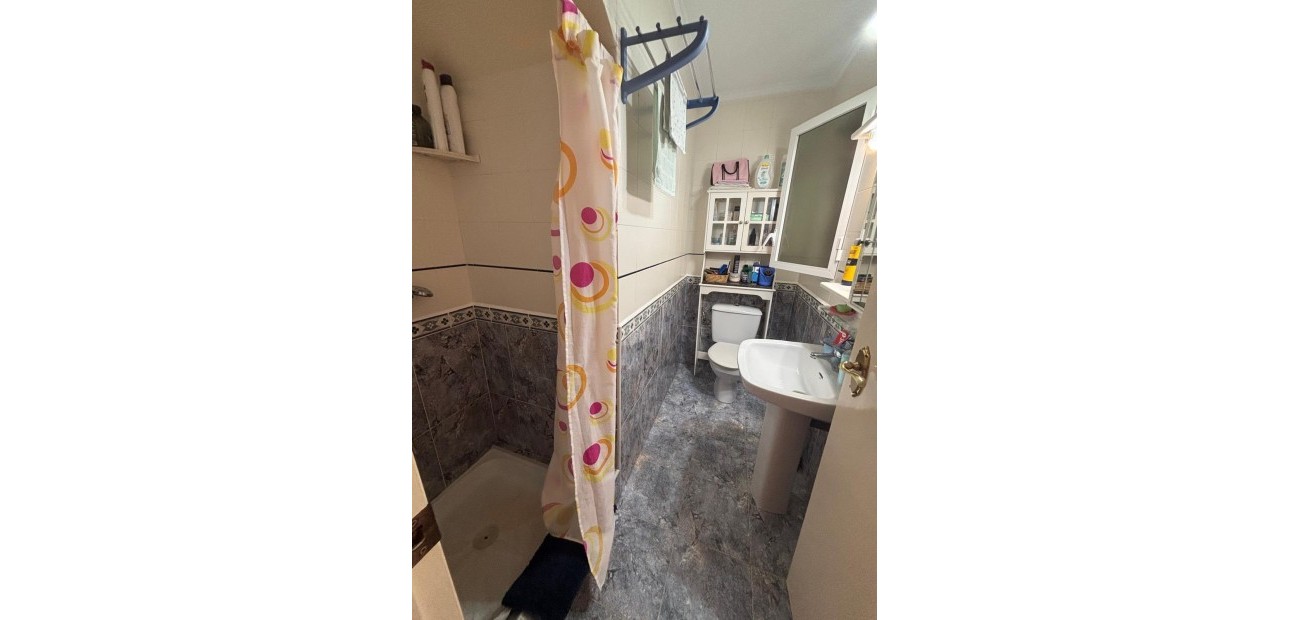 Herverkoop - duplex -
Torrevieja - Los Frutales