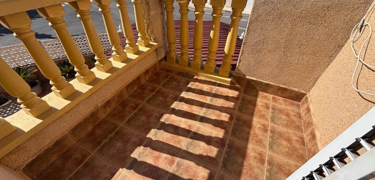 Herverkoop - duplex -
Torrevieja - Los Frutales