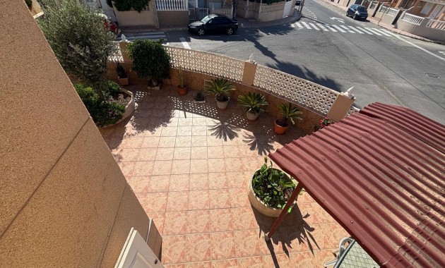 Herverkoop - duplex -
Torrevieja - Los Frutales