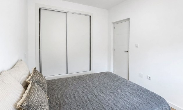 Herverkoop - Quad Villa -
Orihuela Costa - Los Altos