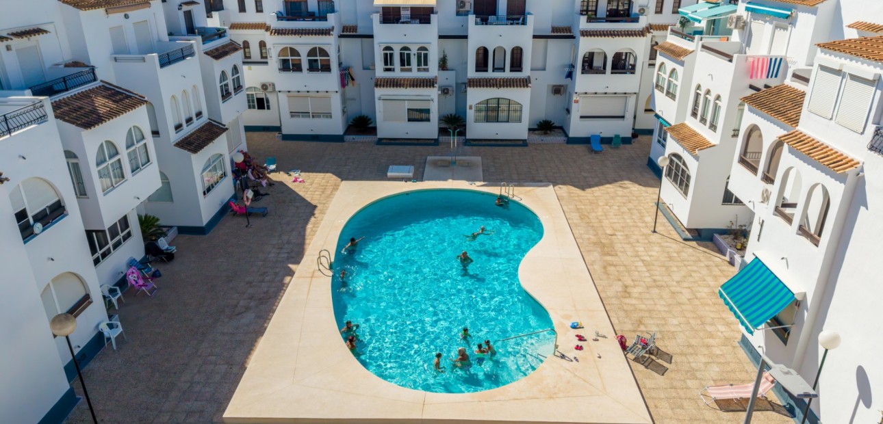 Herverkoop - Appartement / flat -
Torrevieja - Playa Los Naufragos