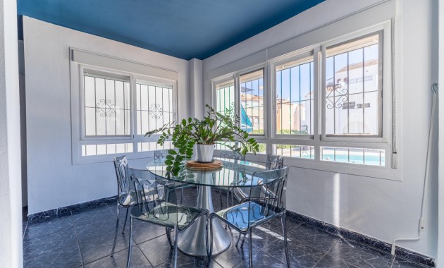 Herverkoop - Appartement / flat -
Torrevieja - Playa Los Naufragos
